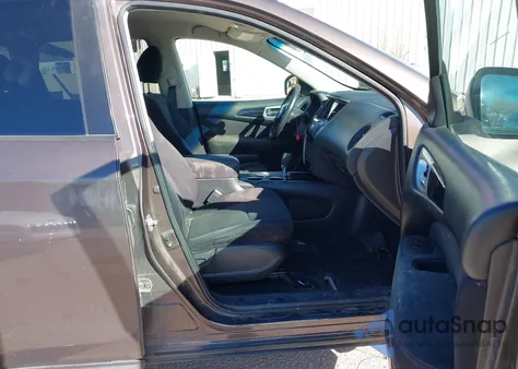 2015 Nissan Pathfinder S из США, поврежденный, VIN 5N1AR2MN0FC650994